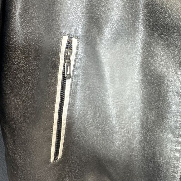 V.I.P. Collection Gray Mens Pleather Jacket Zip Up Size XL New With Tags - Picture 4 of 16